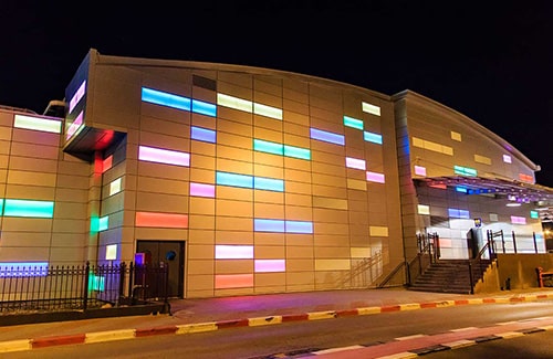 פיקסל לד בחנויות ומרכזי מסחר
